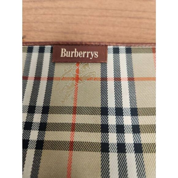 Burberrys VINTAGE Haymarket Check coin pouch. Slight ware on corners see picture - Picture 3 of 11